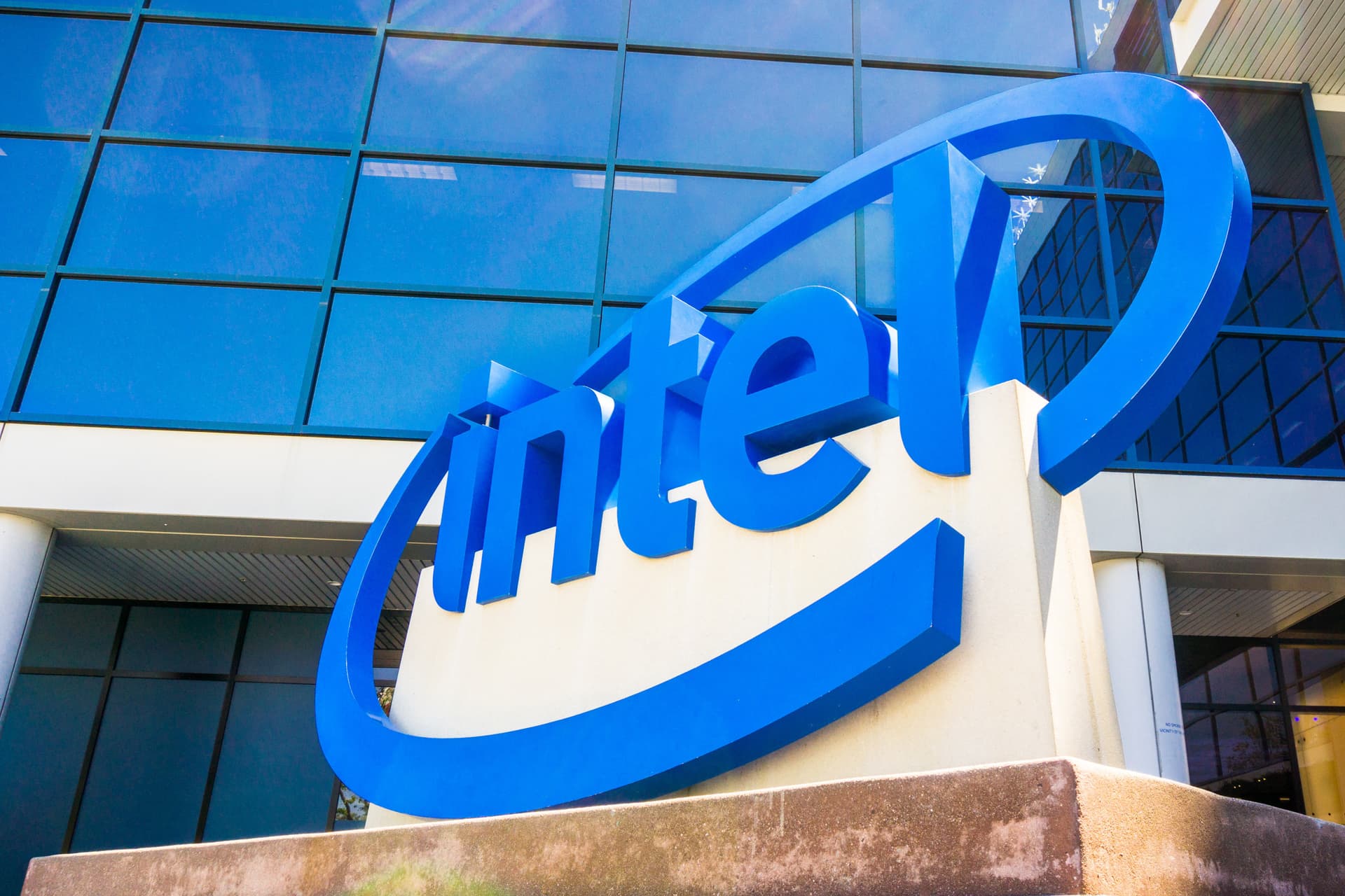Intel secures $5.7B early CHIPS Act funding
