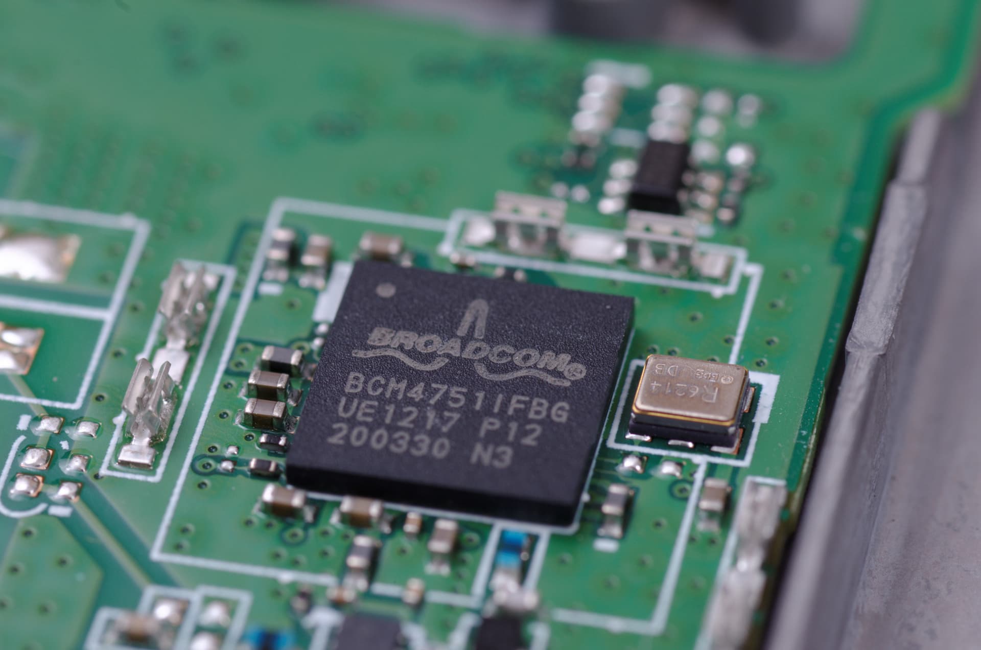 how openai broadcom deal differ from nvidia and amd