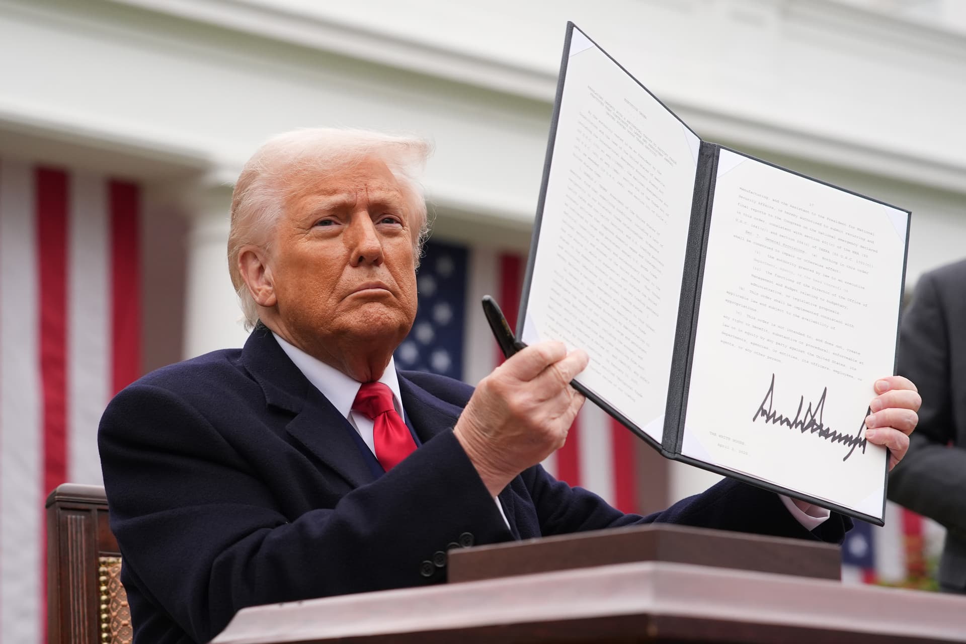 Image Credits: Andrew Harnik / Getty Images
